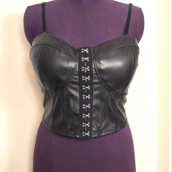 Julia by Love J Black Corset - Picture 3 of 6